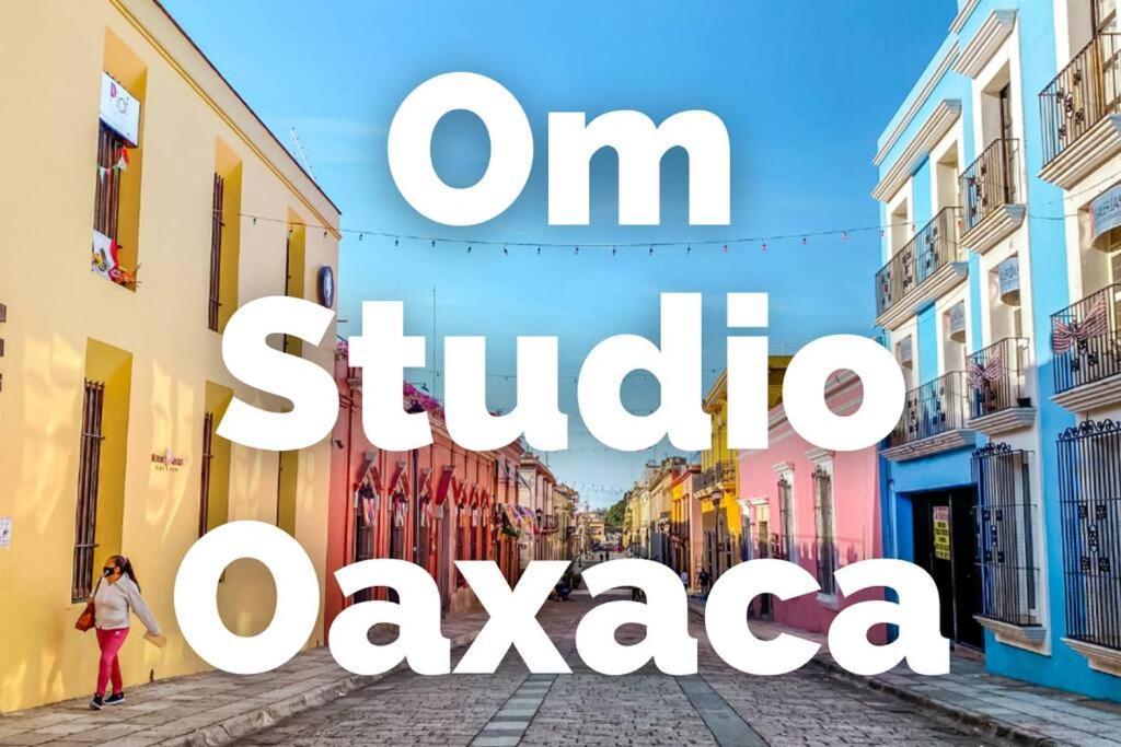 Om Studio Oaxaca Buitenkant foto